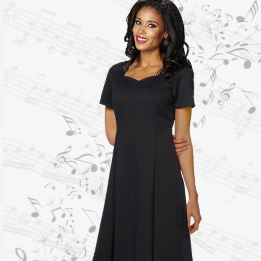 Tuxedo Wholesaler Concert Choir Gown